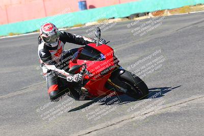 media/Oct-15-2022-TrackXperience (Sat) [[8f70b8b0be]]/Group 2/session 2 turn 3 and 4/